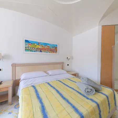 Oriente & ホテル *