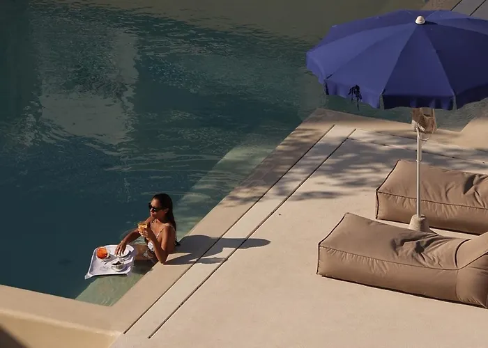 Oriente & Отель