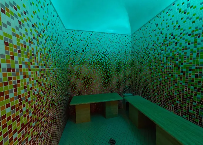 Oriente & Отель *