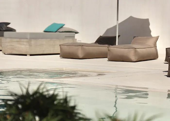 Oriente & * Искья